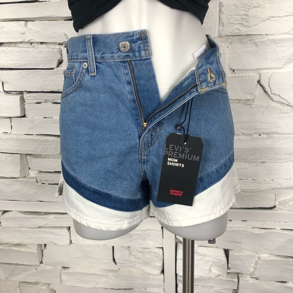 Levi’s High Waisted A-Line Mom Denim Shorts - Picture 5 of 8